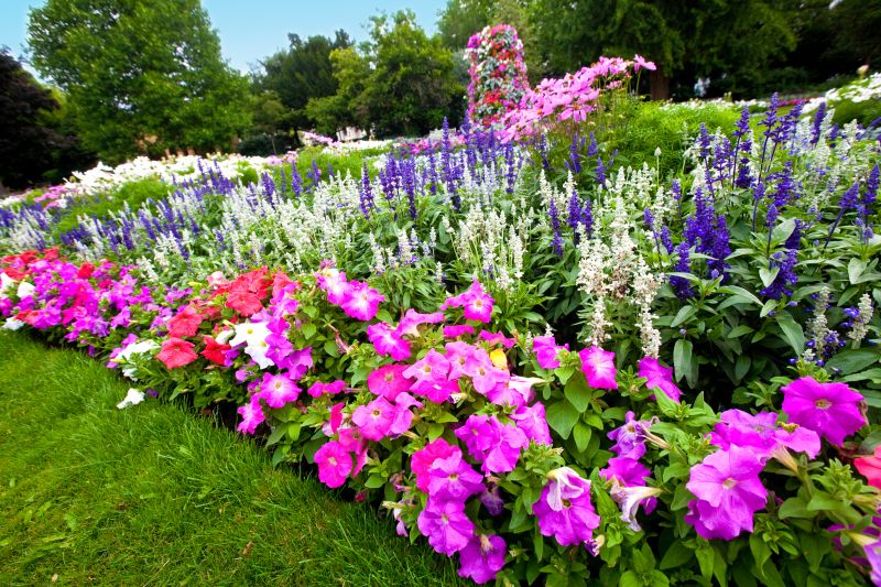 Enjoy Your Landscape with Flower Planting Service!