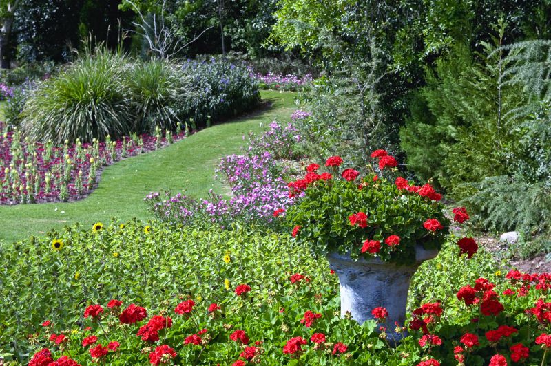 Improve Curb Appeal with Flower Planting Service!