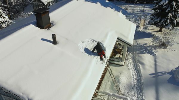 Snow Roof Cleaning - Snow Roof Cleaning Canton, Ohio